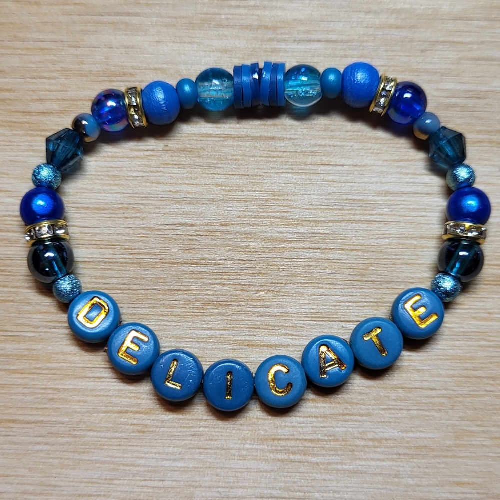 Delicate- Taylor Swift Friendship Bracelet, Size 6.25"